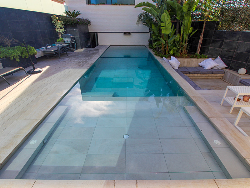Empresa de construcción de piscinas de obra en Valencia