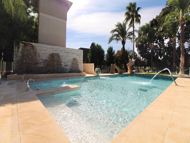 Piscinas para comunidades de vecinos en Valencia